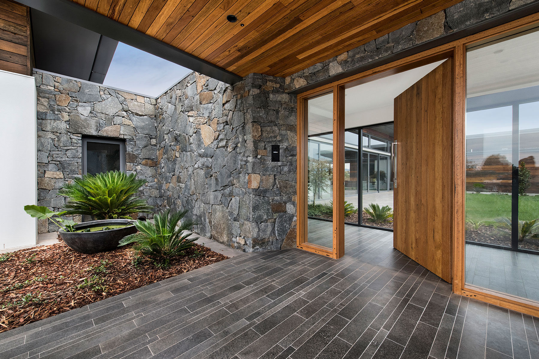 2019 MBA House of the Year gallery image