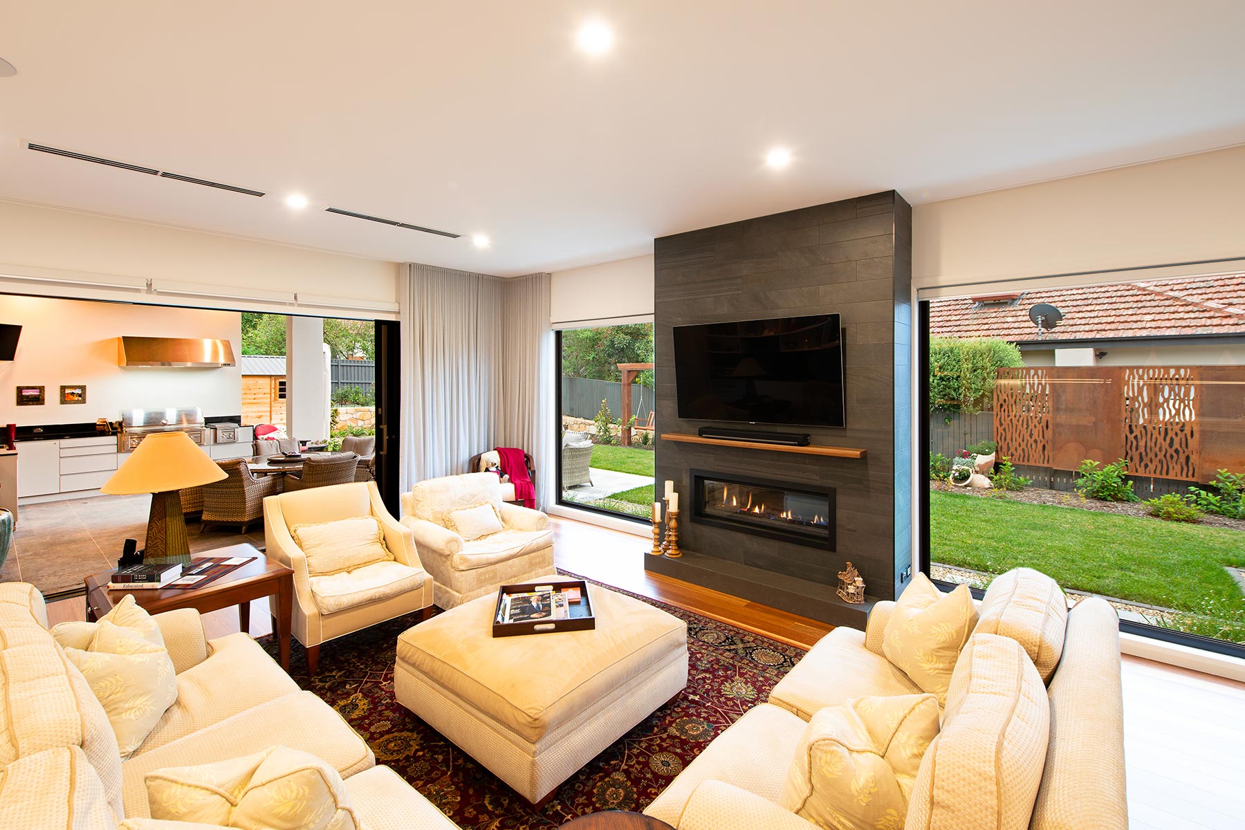 Graceful Griffith home gallery image