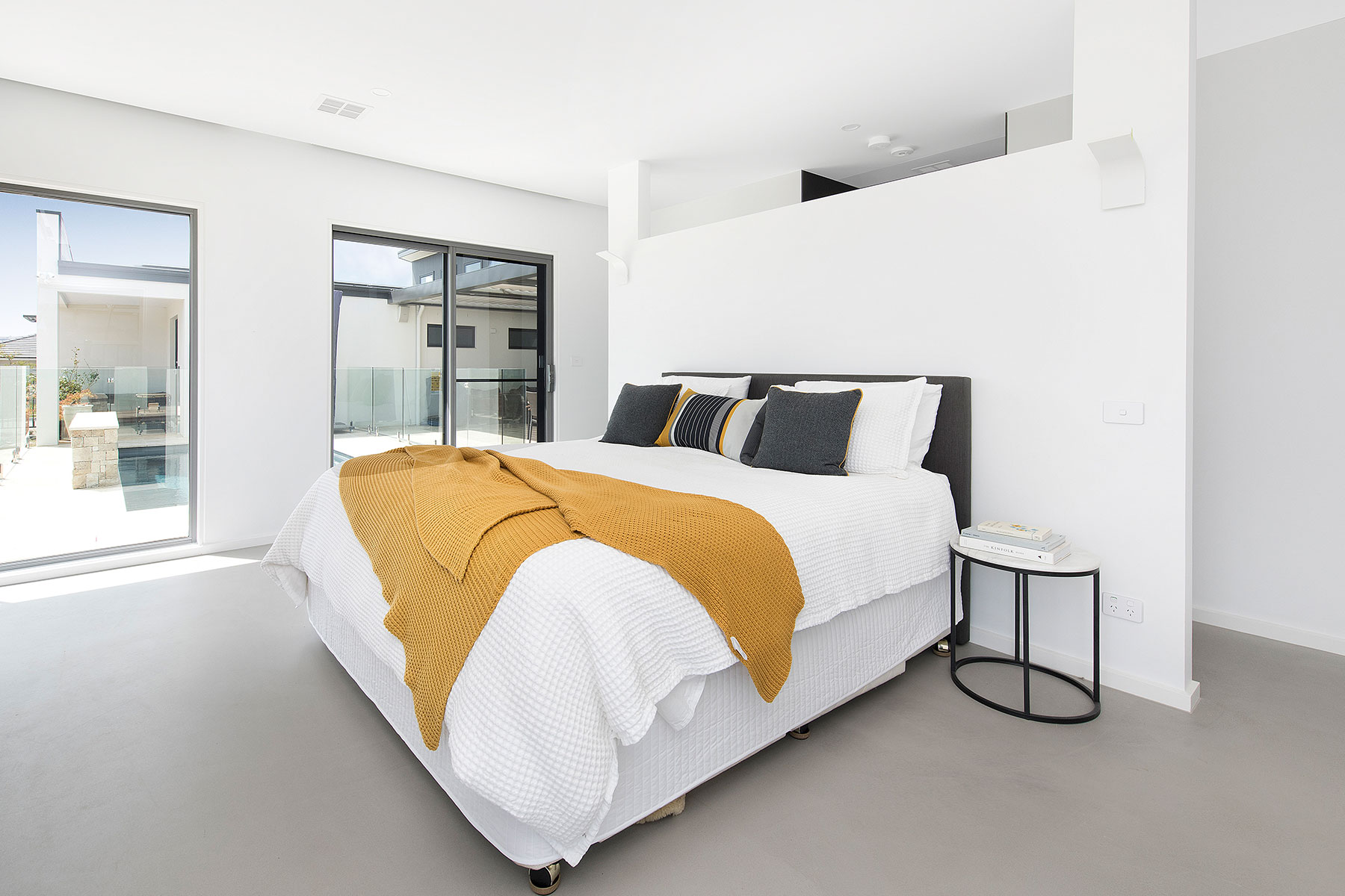 Stylish, contemporary entertainer gallery image