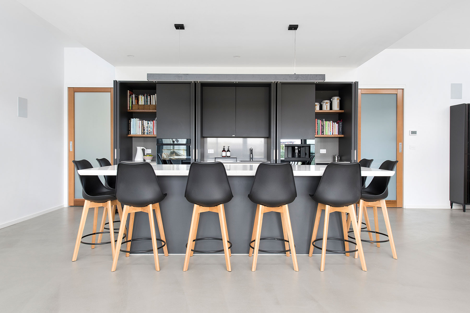 Stylish, contemporary entertainer gallery image