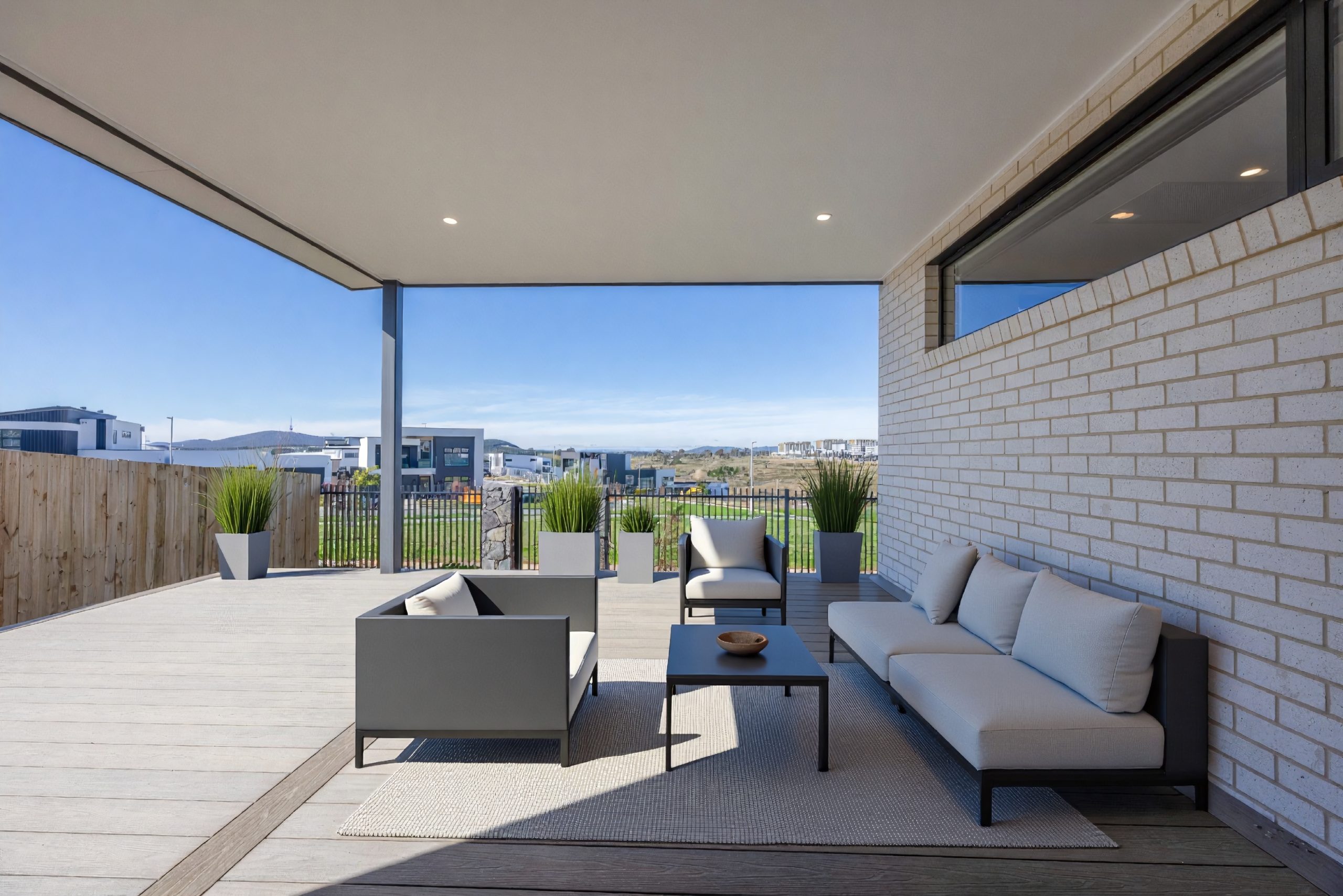 6 Hartshorn Crecent