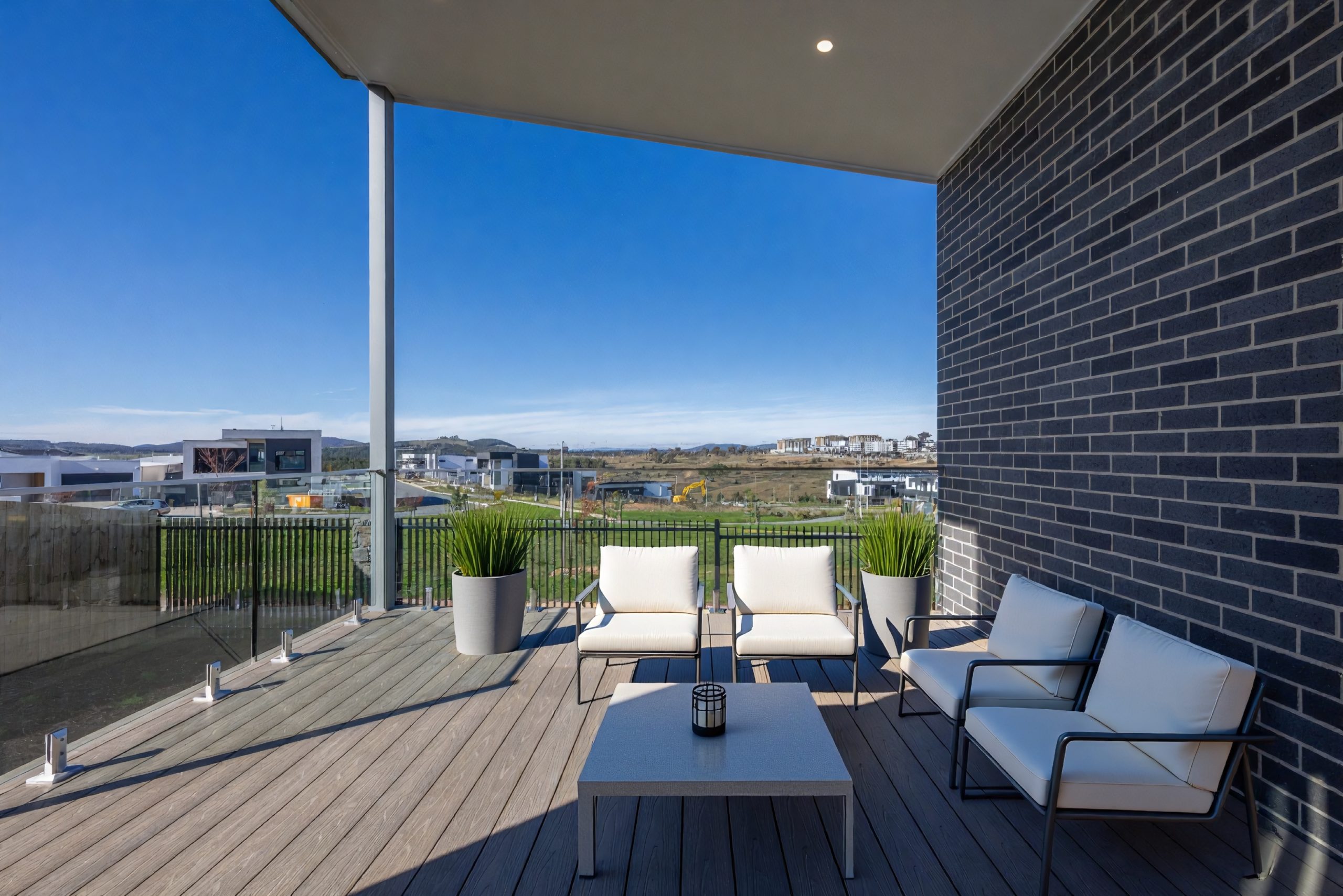 4 Hartshorn Crescent